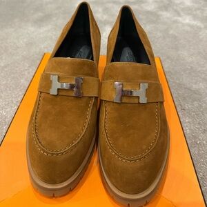 Brand new Hermes women Foch 60 pump